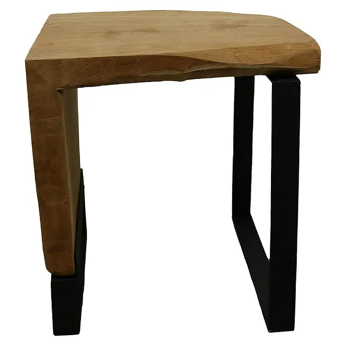 Beistelltisch - L x B: 38 x 38 cm, Holz - Ein rustikaler Beistelltisch mit einer natürlichen Holzplatte und einem modernen schwarzen Metallfuß. Perfekt für jeden Raum.