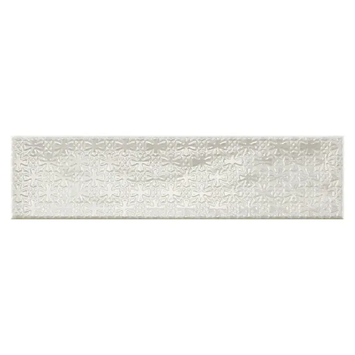 BHS Showroom Revestimiento de pared Rain Decor - 7,5 x 30 cm, Bianco, Brillante - Un primer plano de un azulejo de pared rectangular blanco con un patrón de estrella en relieve, ideal para decoración de paredes.