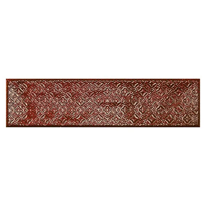 BHS Showroom Revestimiento de pared Rain Decor - 7,5 x 30 cm, Bordeaux, Brillante - Un panel decorativo con un patrón ornamentado y repetitivo en tonos rojos y acentos más claros, ideal para la decoración de interiores.