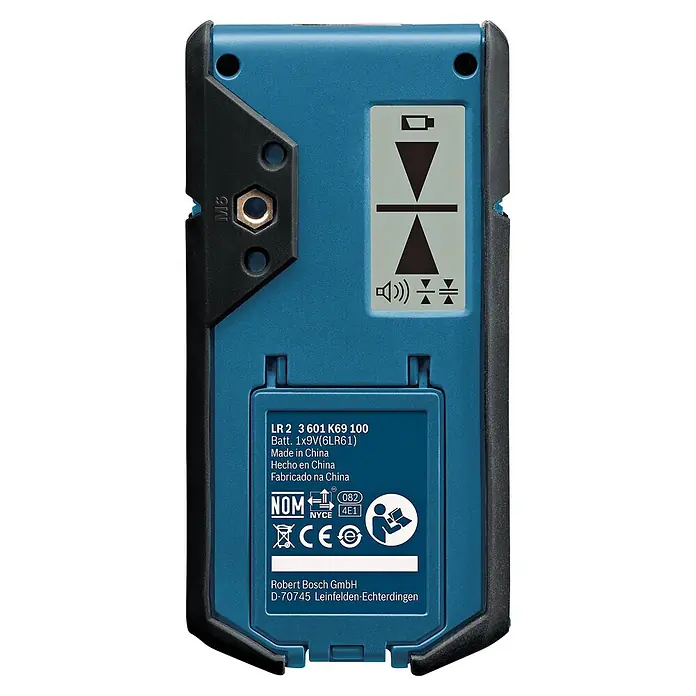 Bosch Professional Laserempfänger LR 2 - Passend für: Bosch Professional Linienlaser GLL 2-50/GLL 3-50, Arbeitsbereich: 5 - 50 m - Aufnahme des Rückens eines Bosch-Messgeräts mit Informationen zu Batterie, Herkunft und Konformitätszeichen.