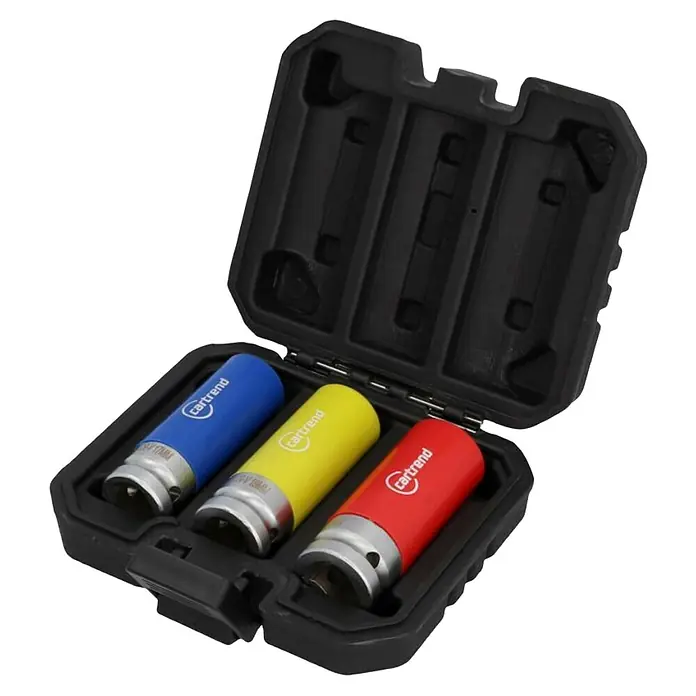 Cartrend Steckschlüssel-Set - Gesamtumfang: 4 -tlg. - Das Bild zeigt ein Set mit drei CarTrend-Steckschlüsseln in Rot, Gelb und Blau in einem schwarzen Werkzeugkasten.