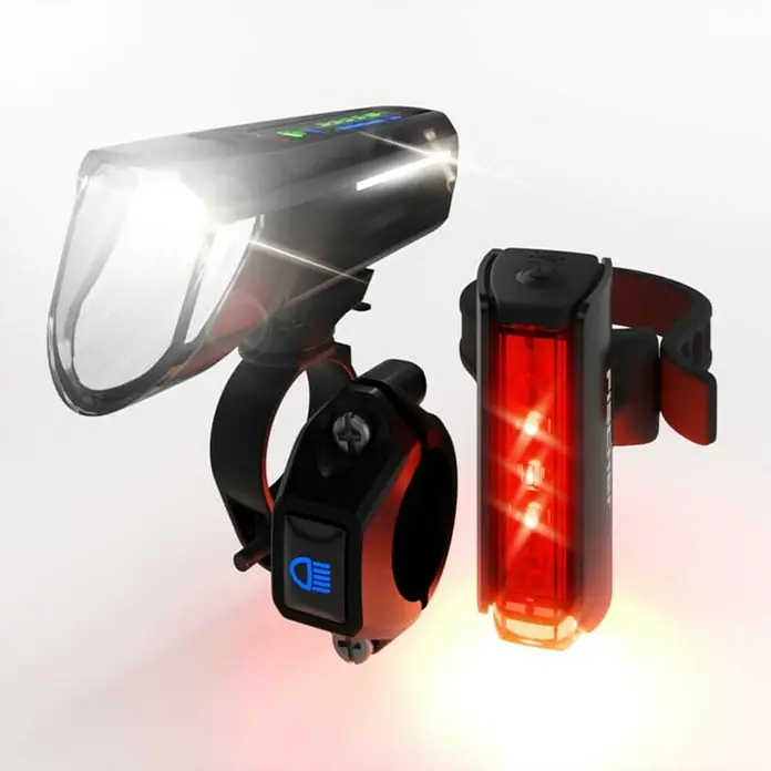 Fischer Fahrradbeleuchtungs-Set LUMOZ 180F/RBS - LED, Schwarz - Fahrradlichter: Ein Set aus Vorder- und Rücklicht für Fahrräder, das für Sicherheit und Sichtbarkeit im Straßenverkehr sorgt.