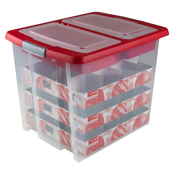 Sunware Aufbewahrungsbox Nesta für Weihnachtskugeln - Passend für: 48 Christbaumkugeln ( Ø 70 - 80 mm), L x B x H: 48 x 36,5 x 36,5 cm, Kunststoff, Transparent - Ein transparenter Sunware Kunststoff-Aufbewahrungsbehälter mit rotem Deckel und weihnachtlichen Ornamenten, ideal für die Organisation und Lagerung von Dekorationsartikeln.