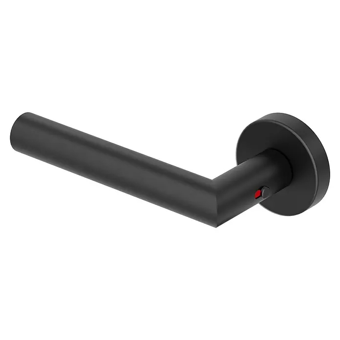 Diamond Doors Zimmertürgarnitur L-Form Premium Smart2Lock links - Stärke Tür: 38 mm - 45 mm, L-Form, Schwarz, DIN Anschlag: Links, Passend für: Türen ohne Schlüssellochbohrung, Türen mit Schlüssellochbohrung benötigen zusätzlich eine Blindrosette - Nahaufnahme eines mattschwarzen Türgriffs mit einem eleganten, minimalistischen Design und einem kleinen roten Detail.