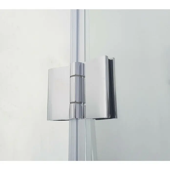 GME Mampara de ducha plegable Glass Combi 1 Esquinera - 75 x 195 cm, Plata brillo, Espesor de vidrio: 6 mm, L x An x Al: 70 x 75 (40/35) x 195 cm - Primer plano de un accesorio de cabina de ducha, que muestra un diseño de bisagra de tres partes con componentes de plástico transparente.