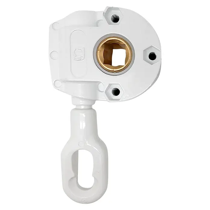 Micel Enrollador de toldos TLD05 - Específico para: Toldos rectos, Blanco - Primer plano de un engranaje de persiana enrollable blanco con un agujero cuadrado en el centro y una percha blanca.