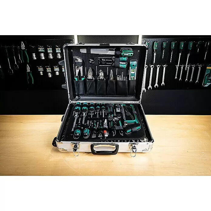 Brüder Mannesmann Maletín de herramientas con ruedas - L x An x Al: 38 x 53 x 17 cm, 159 pzs. - Maletín de herramientas plateado abierto con muchas herramientas manuales organizadas negras y verdes como destornilladores, alicates y llaves.