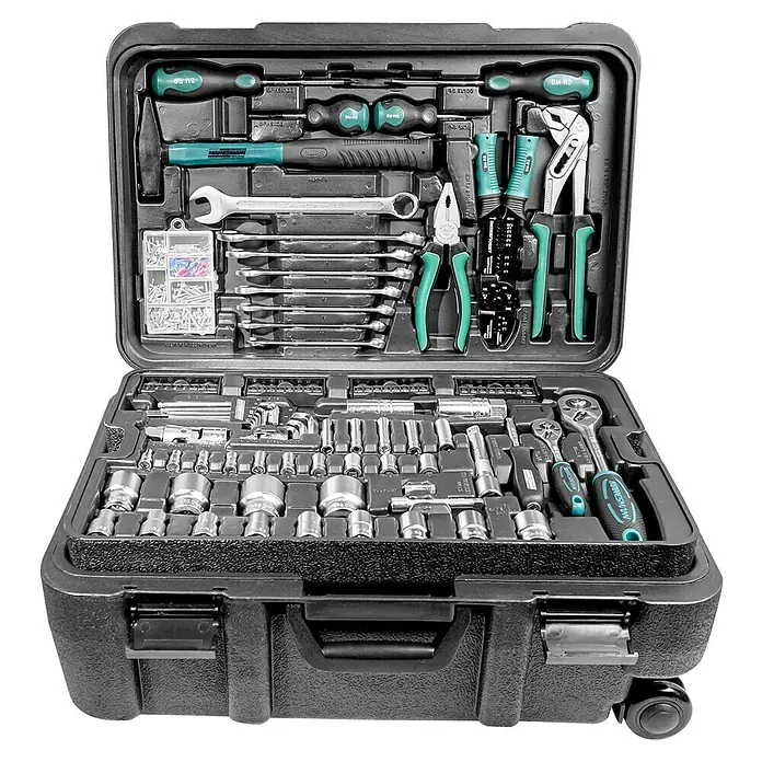 Brüder Mannesmann Werkzeugkoffer Green Line - L x B x H: 27 x 39 x 57 cm, 122 -tlg. - Werkzeugkoffer mit diversen Werkzeugen, darunter Schraubendreher, Hammer, Schraubenschlüssel, Zangen und Steckschlüssel.