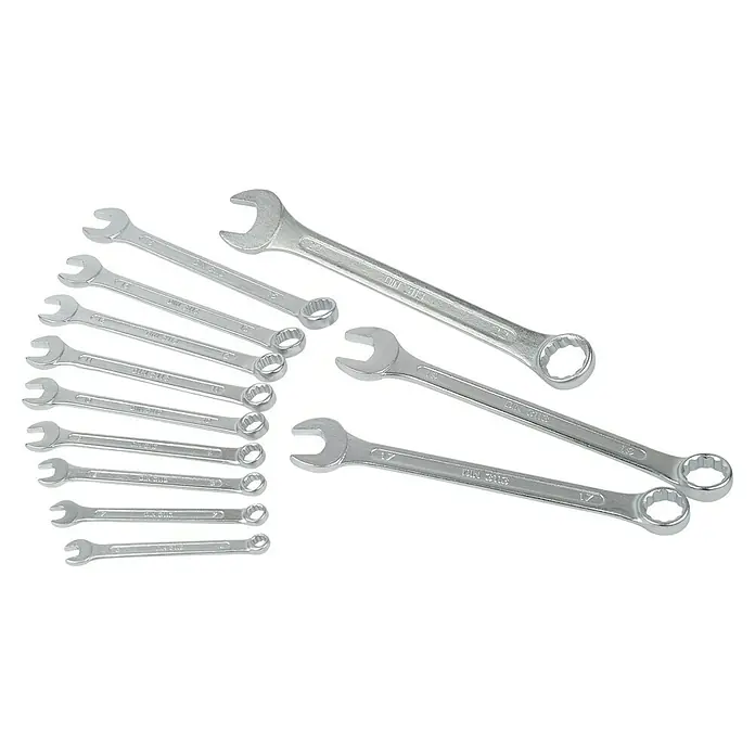 Brüder Mannesmann Ringmaulschlüssel-Satz - Schlüsselweite: 6 mm - 22 mm - Nahaufnahme einer Auswahl an Maulschlüsseln und Ringratschenschlüsseln in verschiedenen Größen, ideal für Reparaturen und Heimwerkerarbeiten.