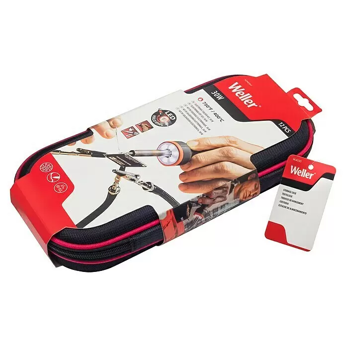 Weller Löt-Set WLPROESKEU1 - 12 -tlg. - Weller 30W Elektronik-Lötset in schwarzer Textil-Aufbewahrungstasche mit pinken Reißverschlussakzenten und rotem Anhänger.