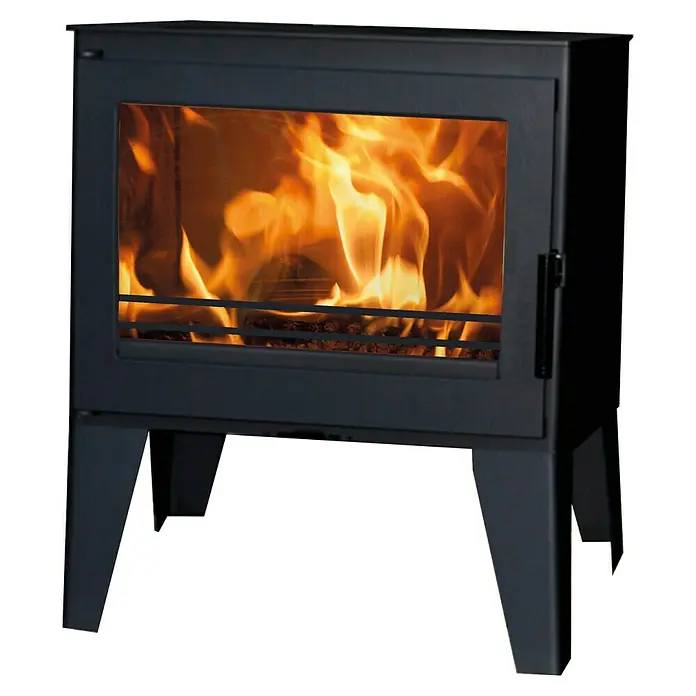 Panadero Kaminofen Giulietta - 7,1 kW, Raumheizvermögen: 220 m³, Schwarz Metallic - Der Kaminofen mit Flammen bietet eine warme und gemütliche Atmosphäre. Das Design ist modern und stilvoll.