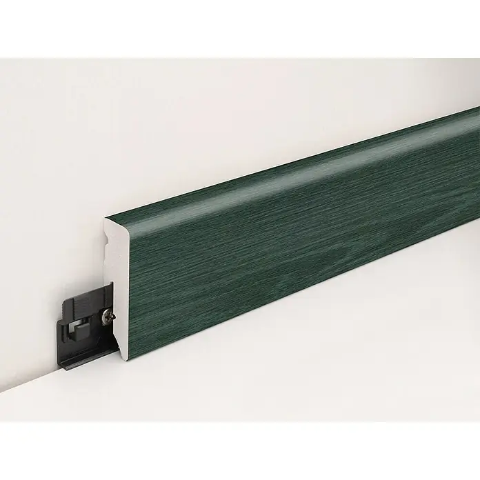 Profiles and more Sockelleiste KU051L Raiders Eiche - 240 cm x 15 mm x 50 mm - Grüne Holzfußleiste mit Clip-Befestigung für eine einfache und schnelle Montage. Die Leiste ist robust und langlebig für jeden Raum.
