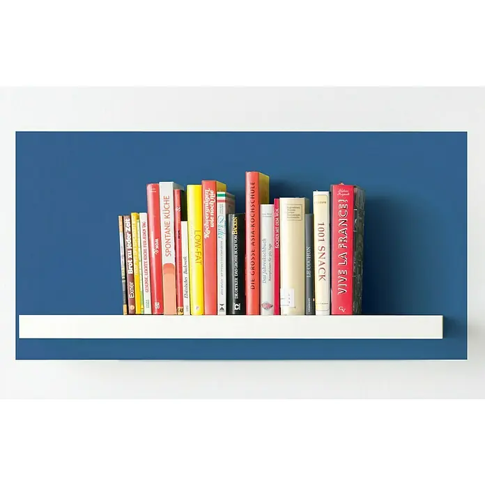 Alpina Vollton- & Abtönfarbe Color - Mystery Blue, Matt, 750 ml, Lösemittelfrei - Bücherregal mit Kochbüchern verschiedener Art, von Backen bis hin zu internationaler Küche.