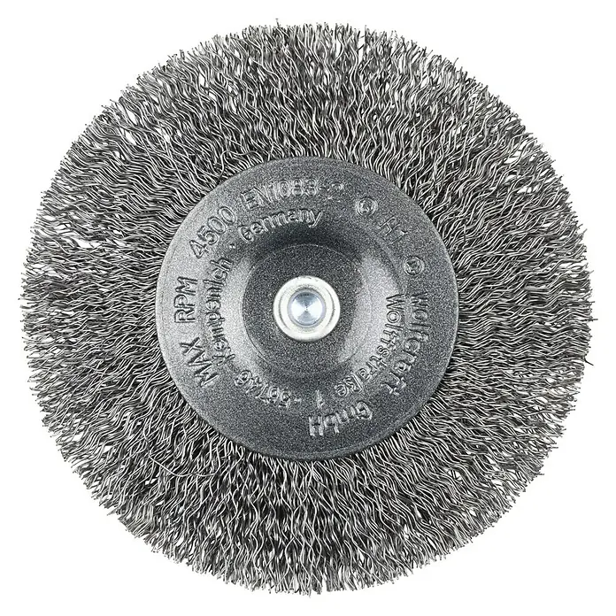Wolfcraft Scheiben-Drahtbürste - Stahldraht, Durchmesser: 100 mm, Gewellt - Das Bild zeigt eine Drahtbürste von Wolfcraft mit maximal 4500 Umdrehungen pro Minute, ideal für Reinigungsarbeiten.