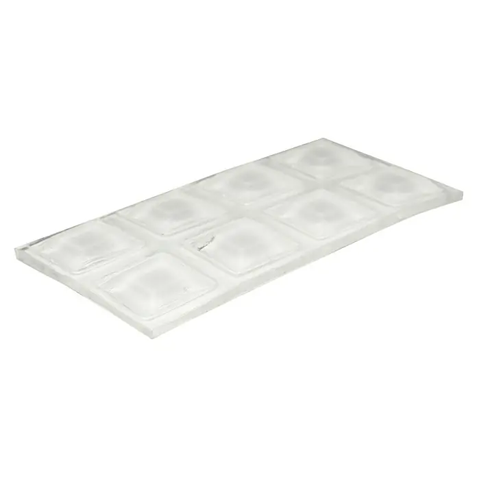Wagner System Plastik-Gleiter - Transparent, L x B x H: 10 x 10 x 3 mm - Nahaufnahme einer durchsichtigen Silikon-Eiswürfelform mit quadratischen Fächern, die eine praktische und flexible Lösung zum Eiswürfelherstellung bietet.