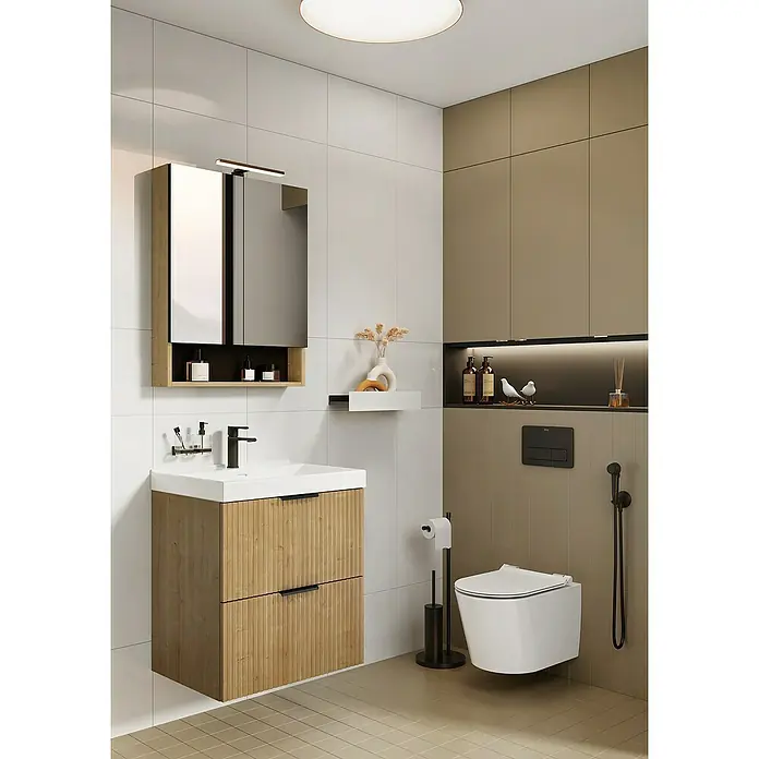 Camargue Badmöbel-Set Yasumi - 60 cm, Hamilton Eiche - Modernes Badezimmer mit Waschtischunterschrank in Holzoptik, Spiegelschrank und wandhängendem WC. Zeitgemäßes Design mit stilvoller Beleuchtung.