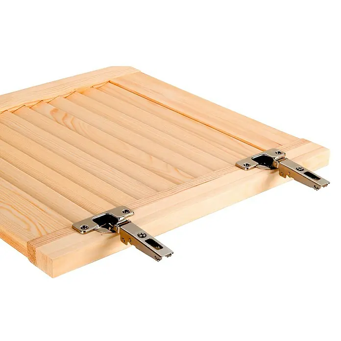 Wolfcraft Forstnerbohrer-Set - 2 -tlg., Durchmesser Schaft: 10 mm - Holzklappe mit zwei Scharnieren zur Befestigung an einem Möbelstück. Die Klappe besteht aus Holzlatten und einem Holzrahmen.