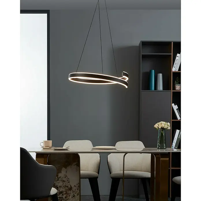 Eglo LED-Pendelleuchte rund Andabaia-Z - 42,5 W, Ø x H: 60 x 154 cm, Schwarz, Kaltweiß - Moderne LED-Hängeleuchte in Ringform über einem Esstisch. Elegantes Design für Esszimmer mit stilvoller Beleuchtung.