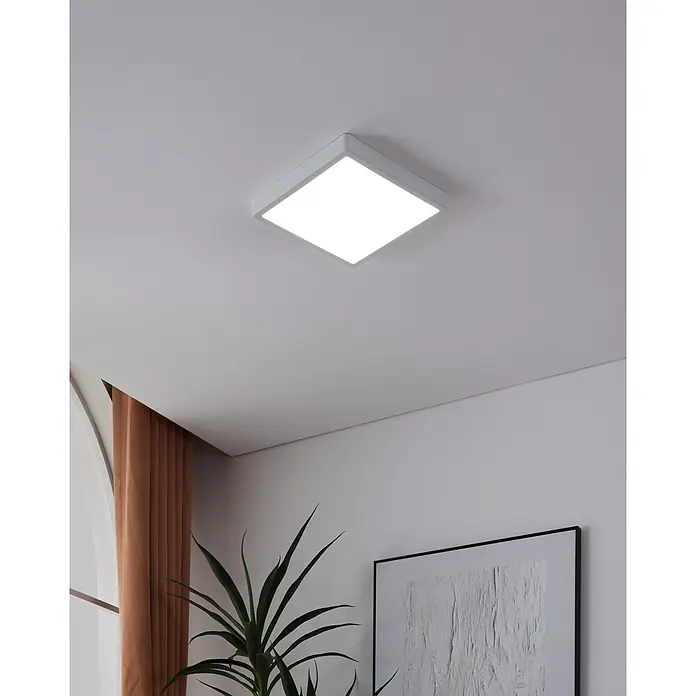 Eglo connect.z LED-Deckenleuchte FUEVA-Z - 19,5 W, L x B x H: 28,5 x 28,5 x 2,8 cm, Weiß, Eckig - Quadratische Deckenleuchte mit LED-Beleuchtung, modernes Design für Wohnräume, sorgt für helles und gleichmäßiges Licht.