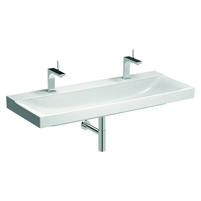 Geberit Xeno² Doppelwaschtisch - 120 x 48 cm, Mit schmutzabweisender Glasur, Hahnloch: Mitte, Ohne Überlauf, Weiß - Ein elegantes, rechteckiges Doppelwaschbecken mit modernen Chromarmaturen und einem minimalistischen Siphon. Das Waschbecken ist aus strahlend weißer Keramik gefertigt.