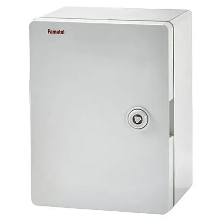 Famatel  Cuadro eléctrico de superficie Magna 28 x 21