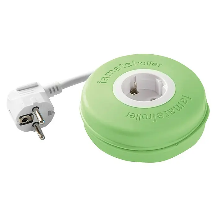 Famatel Enrollacables - Longitud del cable: 2 m, IP20, Para interior - Famatelroller verde con enchufe blanco, un dispositivo práctico para el almacenamiento y la extensión de cables.