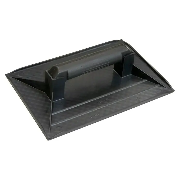 Llana de alisado - 190 x 360 mm - La imagen muestra un mango de enlucido negro, diseñado para aplicar yeso y mortero. Tiene una forma ergonómica para un trabajo cómodo.
