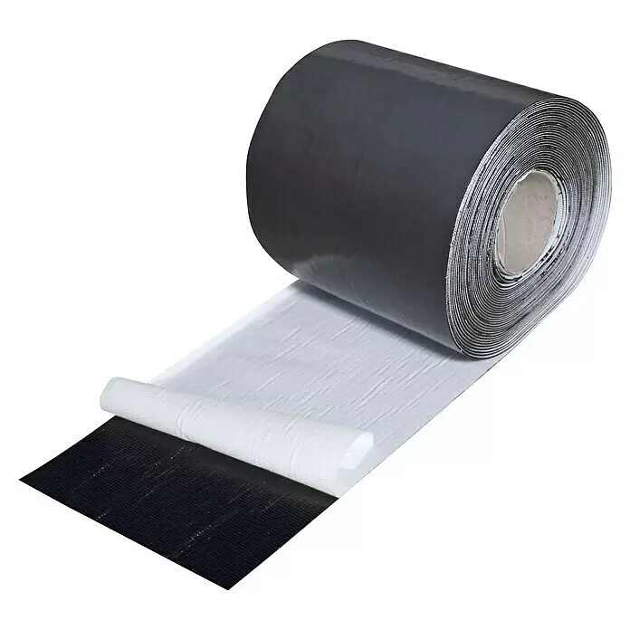 Knauf Katja Sprint Anschlussstreifen - 15 m x 20 cm - Rolle dunkelgraue selbstklebende Dichtungsbahn mit weißer Schutzfolie, die die schwarze Klebeschicht freilegt.