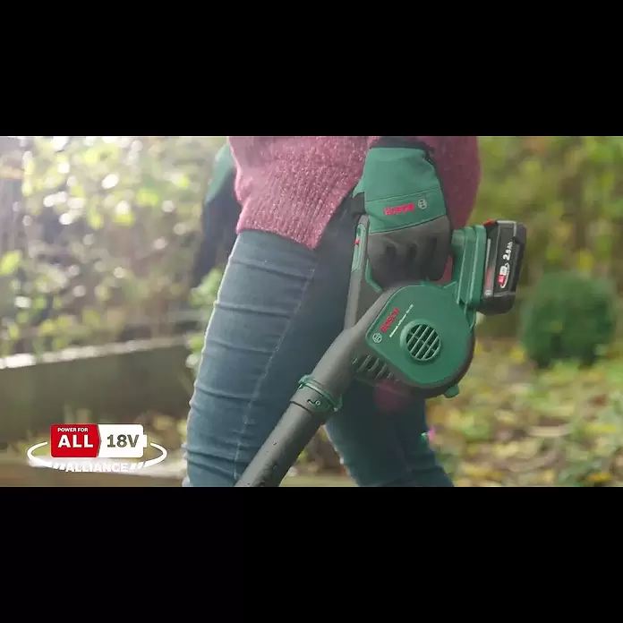 Bosch Power for All 18V Akku-Laubbläser UniversalLeafBlower 18V-130 - 18 V, Li-Ionen, Ohne Akku, Blasgeschwindigkeit: 185 km/h - Akku-Laubblser - Bosch UniversalLeafBlower 18V-130