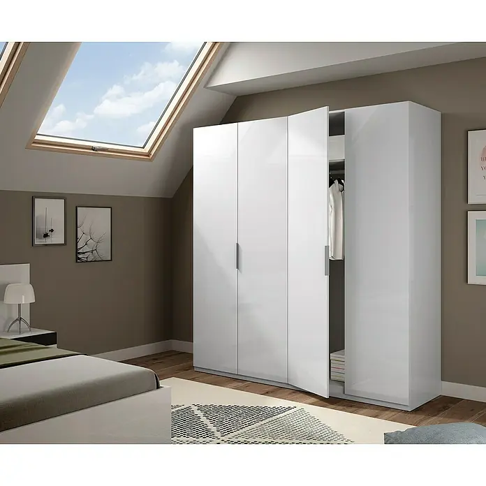Armario para ropa Max - L x An x Al: 52 x 180 x 200 cm, Blanco, Número de puertas: 4 ud. - Dormitorio con un gran armario blanco con múltiples puertas y espacio interior para ropa y otros objetos.