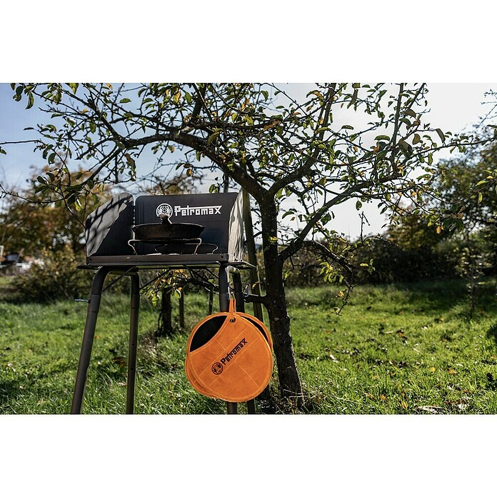 Petromax Prijemalka za posodo  (Usnje/Aramidna vlakna, Oranžna) | 8315 - Grill-Zubehör Marke | ICGB - Grillzubehör | ICG - Grillgeräte / Grillzubehör | IC - Freizeit im Garten | I - Stadtgarten | BAUHAUS