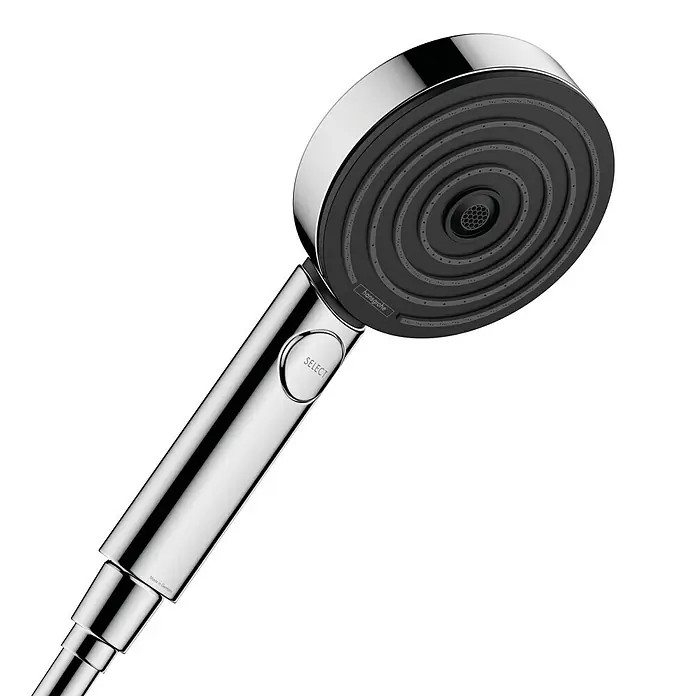 Hansgrohe Pulsify S Handbrause Pulsify Blend - Anzahl Funktionen: 3 Stk., Chrom - Nahaufnahme eines Hansgrohe Select Handbrausekopfes mit Chromoberfläche und schwarzer Brausefläche, der ein modernes Design ausstrahlt.