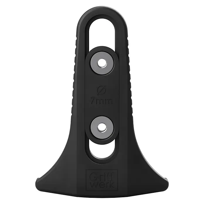 Bohrschablone - Gesamtstückzahl: 1 Stk., Durchmesser: 7 mm - Nahaufnahme eines Griffwerk-Produkts, einer schwarzen Montageplatte mit zwei Schrauben und der Aufschrift "7mm".