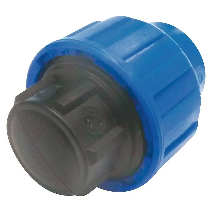 Tapón final tuberías polietileno - Diámetro: 20 mm, Polietileno - Primer plano de un tapón de PE azul utilizado para tuberías de polietileno en sistemas de riego.