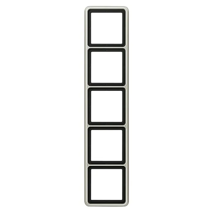 Jung CD 500 Abdeckrahmen CD585PT - Platin, 5-fach, Aluminium - Silberfarbene Leuchte mit fünf schwarzen quadratischen Flächen. Die Leuchte ist schmal und rechteckig. Modernes Design für Innenräume.