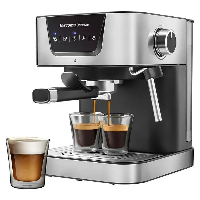 Espressomaschine President - Silber/Schwarz, Edelstahl - Espresso-Maschine aus Edelstahl und Schwarz, die Kaffee in zwei Gläser füllt, daneben ein Glas mit Milchschaum.