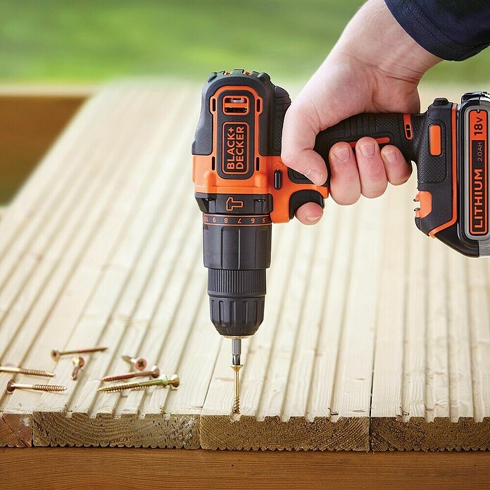 Black+Decker Taladro atornillador percutor de batería BDCHD18D2AB (18 V, 2 baterías, 2 Ah, Portabrocas de sujeción rápida) | BAUHAUS