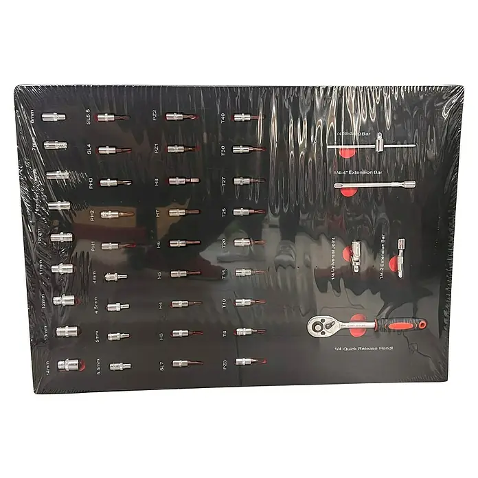 Fulmo Carro portaherramientas - L x An x Al: 68 x 45 x 90,5 cm, Acero, Rojo/Negro - Un juego de varias puntas de destornillador y vasos ordenados en una caja negra para un fácil acceso.