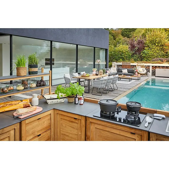 Sunfun Zoe Outdoorküchen-Modul Kochfeld - Braun, B x T x H: 80 x 63 x 96,7 cm, Teakholz - Ein modernes Outdoor-Küchenensemble mit Kochfeld, Spüle und Stauraum, ideal für kulinarische Erlebnisse im Freien.
