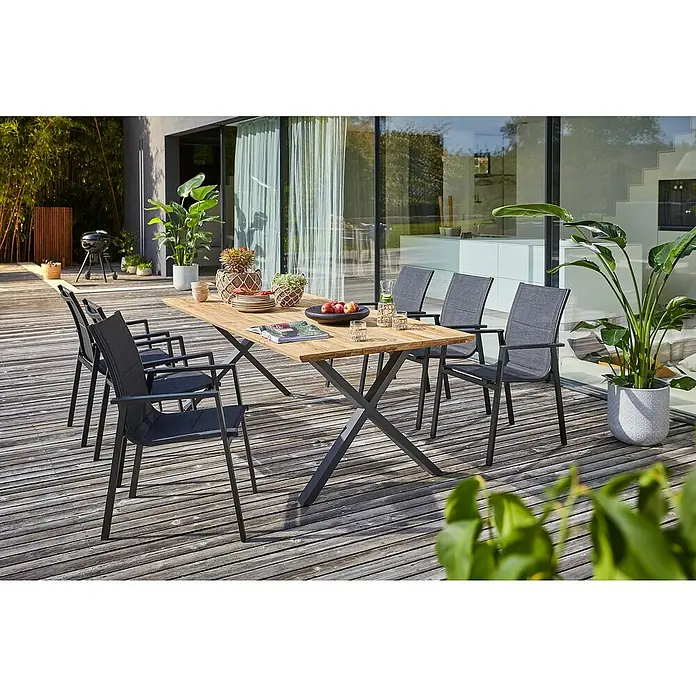 Sunfun Maja Gartenmöbel-Set - 8 -tlg., Schweizer-Kante/X-Gestell, Teak/Edelstahl/Textilen, Teak/Grau - Ein einladender Essbereich im Freien mit einem Holztisch und eleganten schwarzen Stühlen, ideal für Mahlzeiten im Garten.