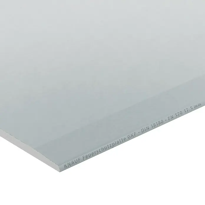 Knauf Feuerschutzplatte GKF - 3.000 x 1.250 x 12,5 mm - Nahaufnahme einer Knauf Feuerschutzplatte GKF mit DIN-Norm.