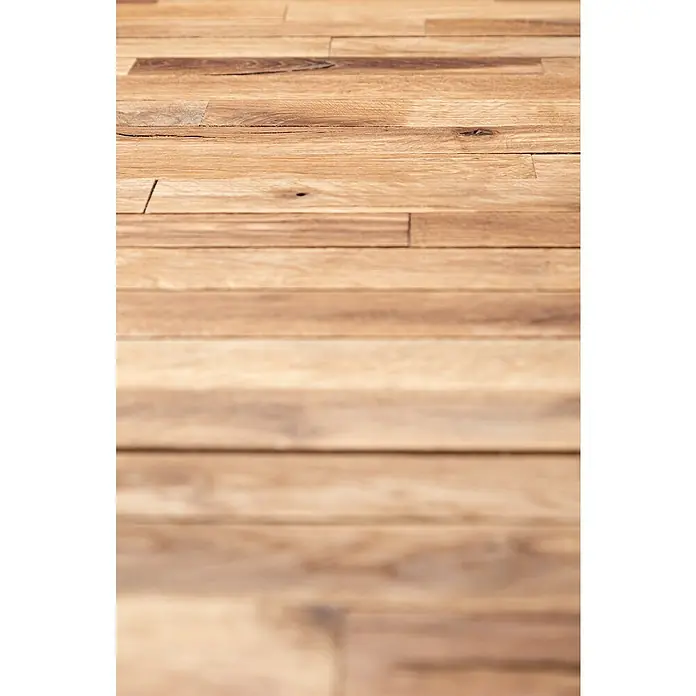 Kornik Holzschiebetür Industrial Eko - 93 x 206 cm, Eiche - Nahaufnahme des warmen, geölten Holzbodens mit subtilen Maserungen und einer einladenden Textur für gemütliche Innenräume.