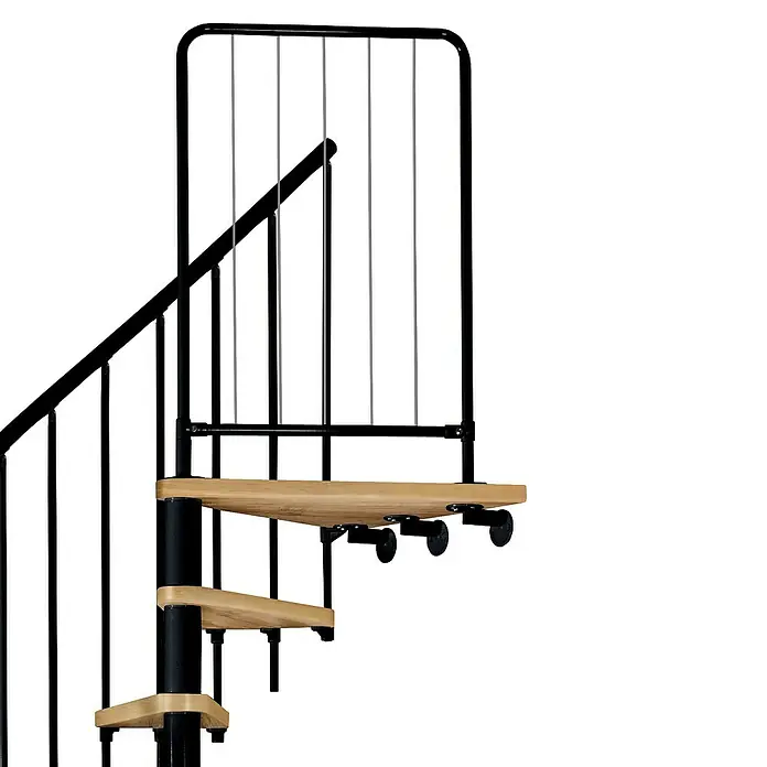 Atrium Spindeltreppe Novo - Farbton Metall: RAL 9005, Durchmesser: 140 cm, Eiche, Geschosshöhe: 271,4 cm - 313,5 cm - Detailaufnahme einer Wendeltreppe mit Holzstufen und schwarzem Metallgeländer. Das Design ist modern und platzsparend.