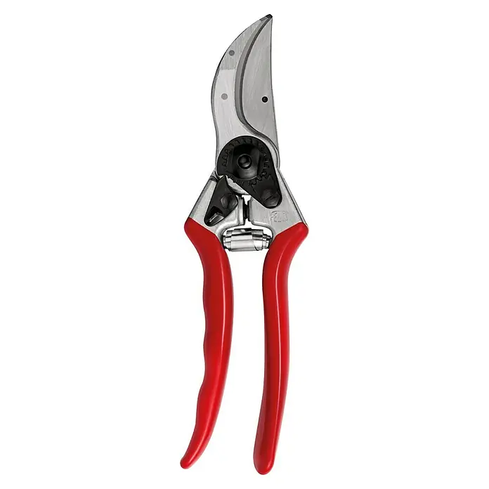 Felco Gartenschere 2 - Max. Aststärke: 25 mm - Nahaufnahme einer Gartenschere mit roten Griffen und silbernen Klingen. Ideal für präzise Schnitte im Garten.