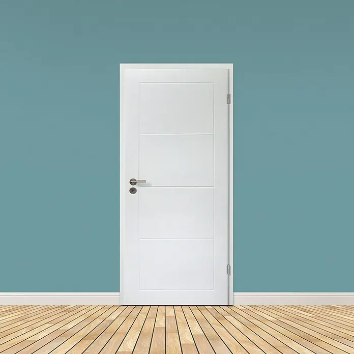 Kilsgaard Zimmertür Lines II - 860 x 1.985 mm, DIN Anschlag: Rechts, Weiß lackiert, ähnlich RAL 9010, Röhrenspan - Elegante weiße Innentür mit modernem Design. Die Tür fügt sich nahtlos in den Raum ein und bietet eine stilvolle Ergänzung für jedes Zuhause.