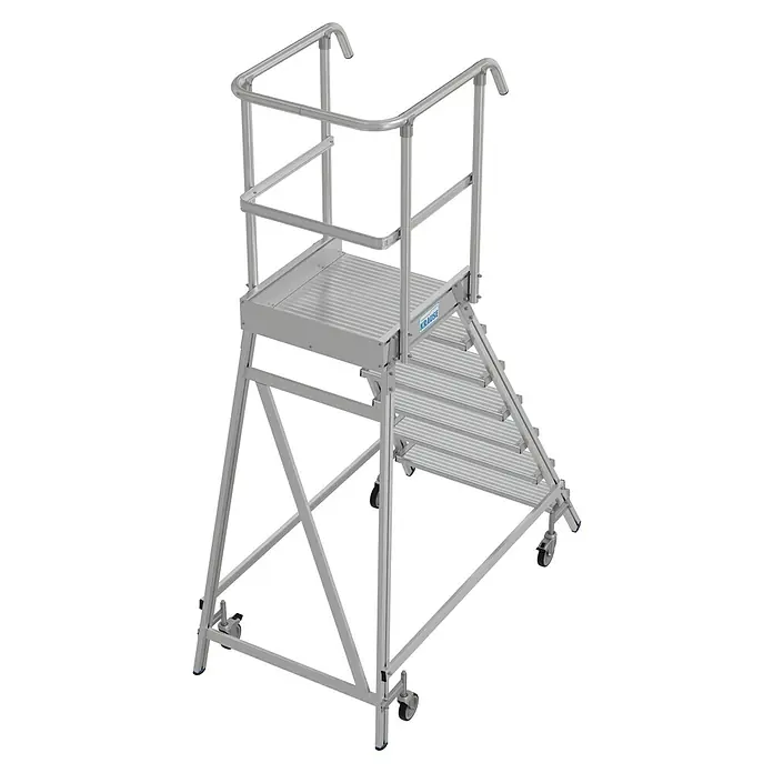 Krause Stabilo Podestleiter - Arbeitshöhe: 3,65 m, Anzahl Tritte: 7 Stk., Aluminium - Das Bild zeigt eine fahrbare Arbeitsbühne von Krause, ideal für sichere Arbeiten in der Höhe. Die Plattform verfügt über Geländer für zusätzlichen Schutz.