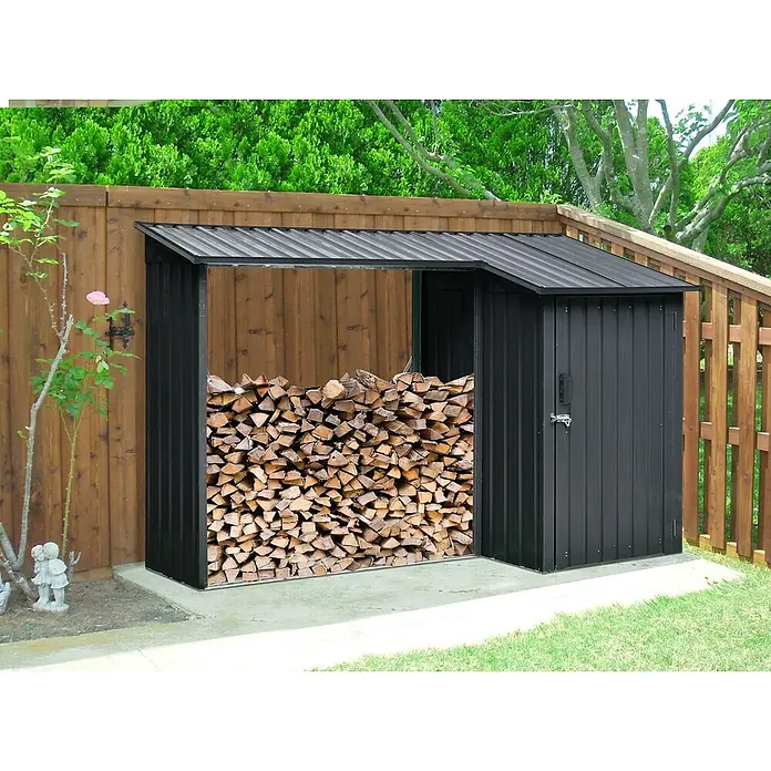 Floraworld Kaminholzregal mit Geräteschrank - 270 x 53 x 158 cm, Anthrazit - Ein schwarzer Holzschuppen mit einem offenen Bereich, der mit Brennholz gefüllt ist, und einem geschlossenen Bereich mit einer Tür.