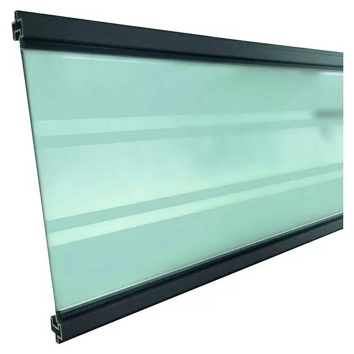 T & J Sichtschutzelement Gotland - L x B x H: 206 x 1.793 x 6 mm, Anthrazit - Langes Paneel aus Milchglas mit schwarzem Aluminium-Profilrahmen, zeigt subtile Innenstreifen.