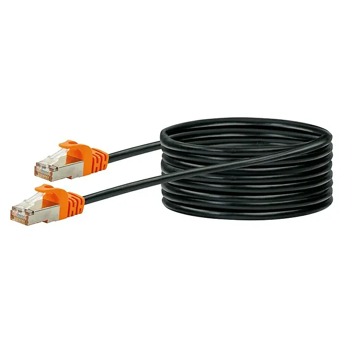 Schwaiger Netzwerk-Kabel CAT7 S/FTP - Länge: 10 m, Orange/Schwarz, RJ45-Stecker - Ein schwarzes Ethernet-Kabel mit orangefarbenen Steckern ist aufgerollt dargestellt und bereit für die Verbindung.