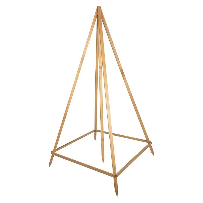 Windhager Rankhilfe Tipi - L x B x H: 75 x 75 x 145 cm, Holz - Ein hölzernes Rankgerüst mit vier Pfosten, die sich oben zu einer Spitze verjüngen, und einem quadratischen Rahmen an der Basis.